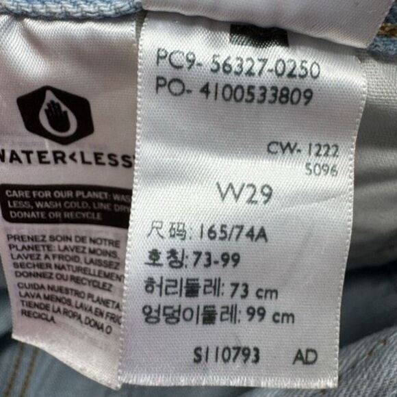 Levi’s 501 Blue Denim Jean Shorts Cut Off Distressed Flayed Size 29 High Waisted - Picture 9 of 10